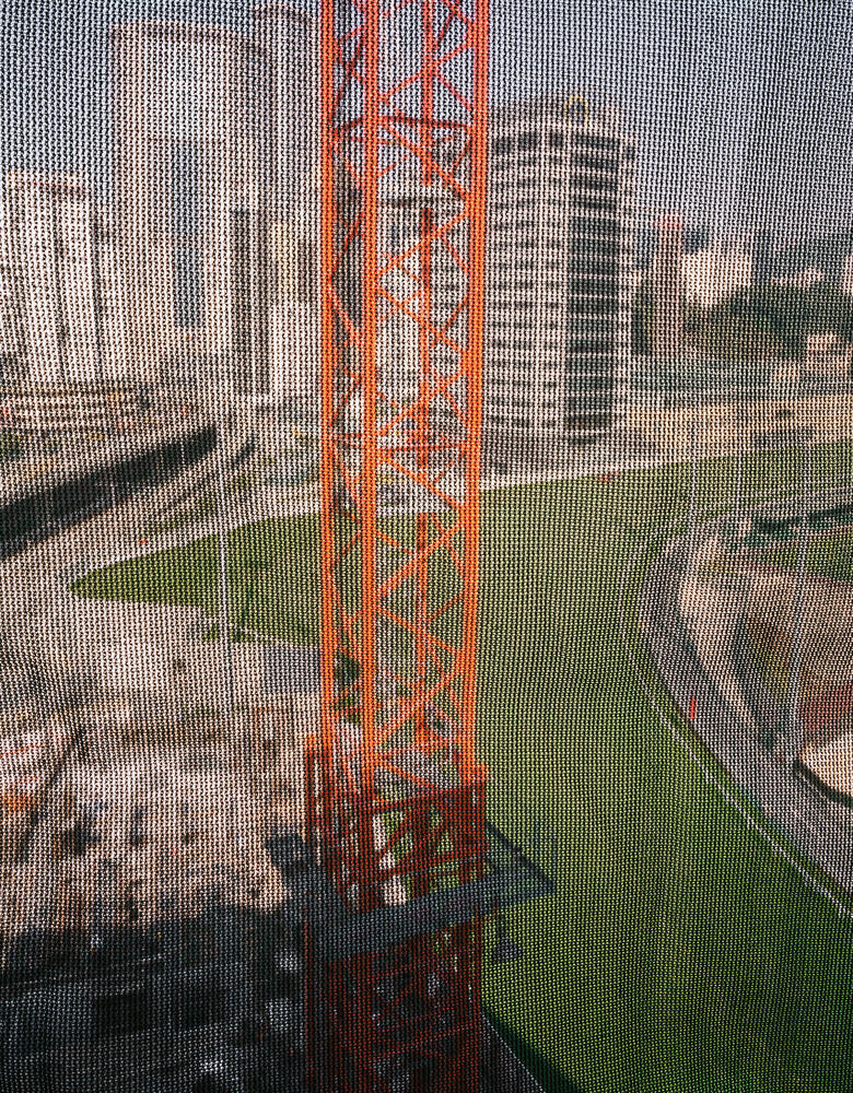 Andreas Gursky - Happy Valley I