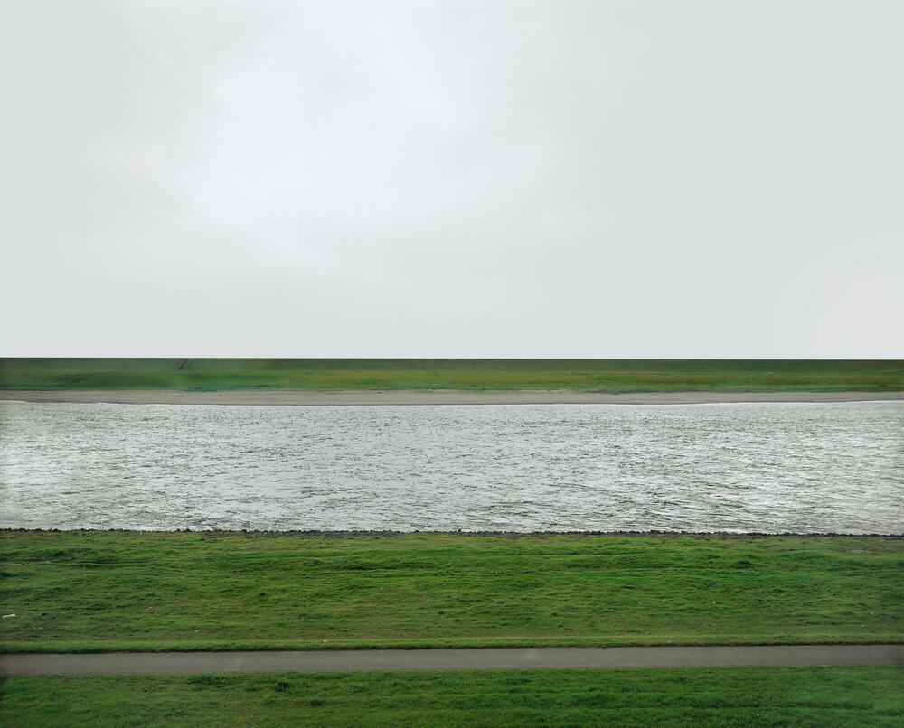 Andreas Gursky - Rhine I
