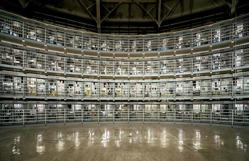 Andreas Gursky - Illinois, Stateville