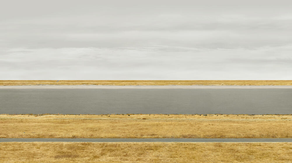 Andreas Gursky - Rhein III (Rhine III)